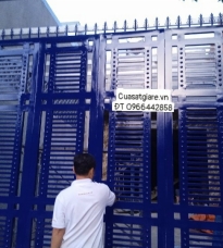 Cửa Cổng sắt XT2075