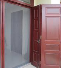 Cửa Sắt  mở về một bên XT117