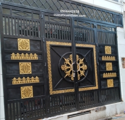 Cửa Cổng sắt XT 2064