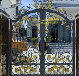 Cổng sắt TPHCM XT 2090