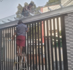 Cửa Cổng Sắt XT 2084