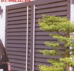 Cửa cổng sắt  2 cánh XT2009
