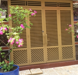 Cửa Cổng Sắt 4 Cánh XT2026