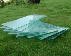 Phân biệt kính cường lực và kính bán cường lực