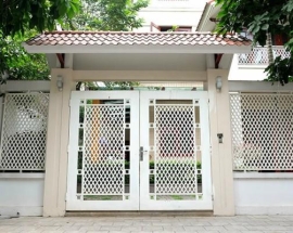 Muốn nhà nổi nhất phố thì không thể bỏ qua 3 kiểu cửa cổng sắt đẹp nhất 2019