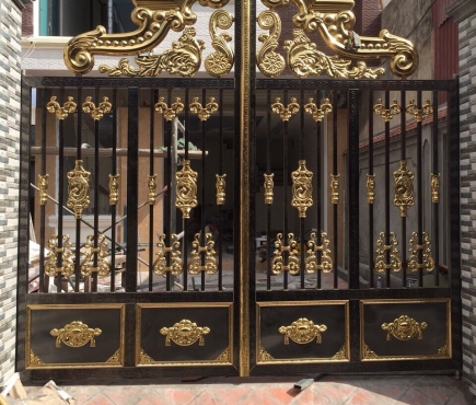 CỬA CỔNG XẾP SẮT 