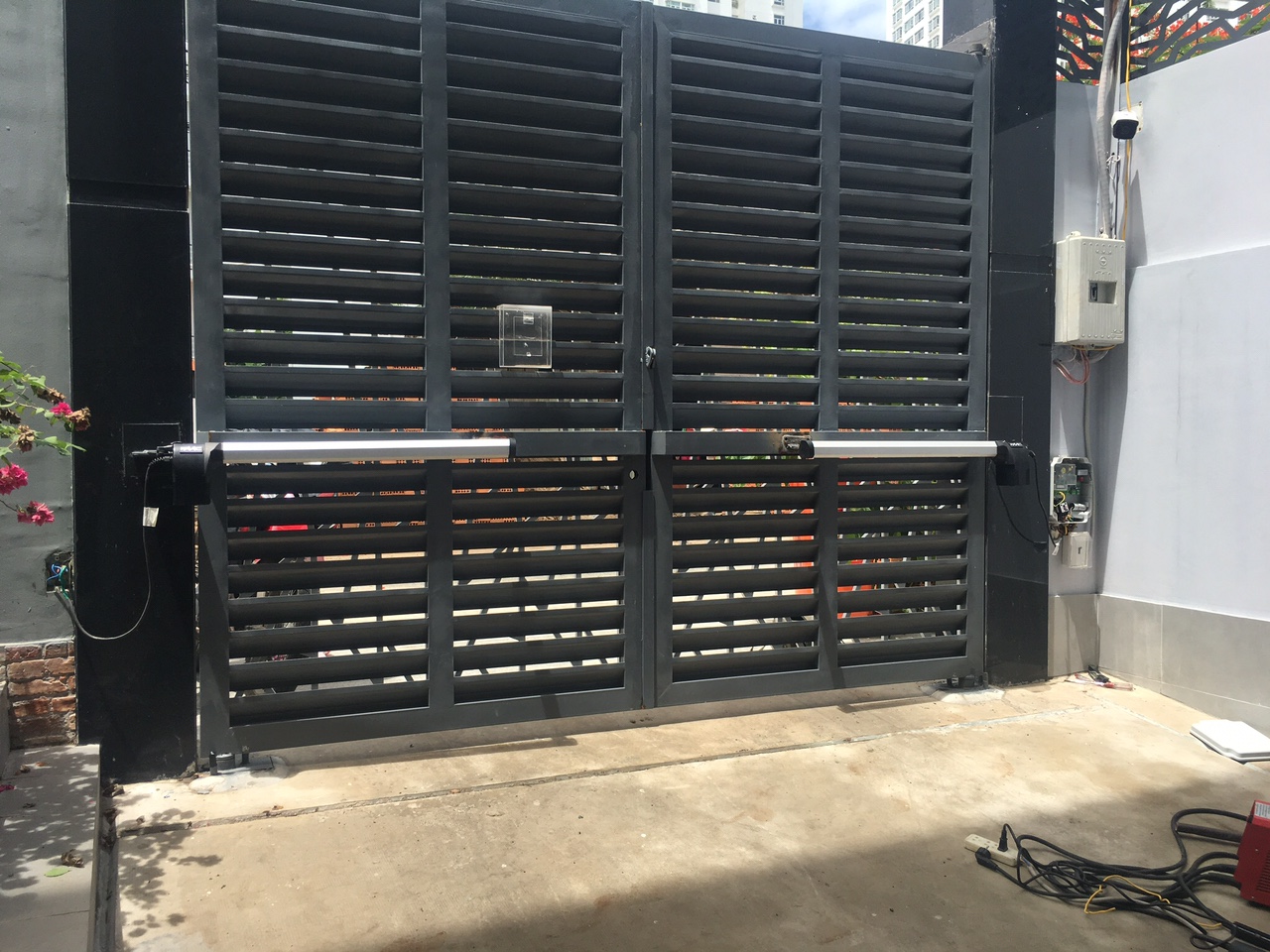 Motor Cổng Mở 2 Cánh Tay đòn