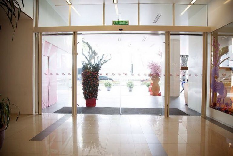 bộ thiết bị cửa tự động