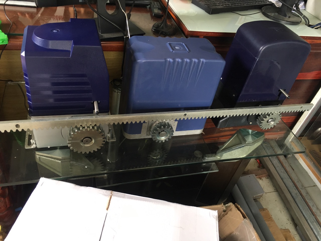 Motor Cổng Lùa Cổng Trượt 