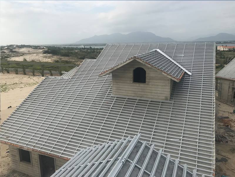 thi công mái ngói trọn gói