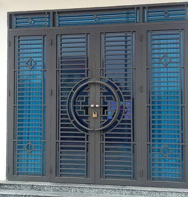 cửa sắt sơn tĩnh điện