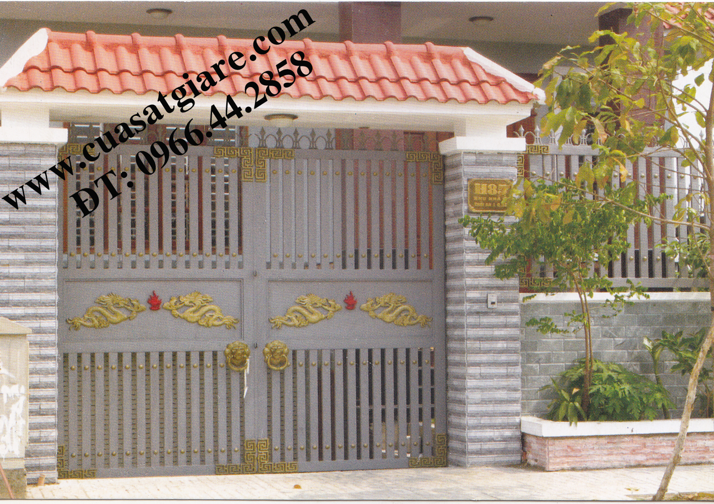 thi công cửa sắt giá rẻ
