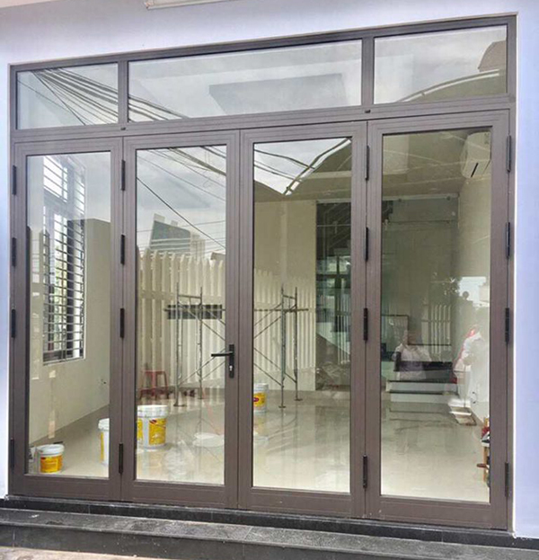 Những điều bạn nên biết về cửa nhôm lùa 4 cánh