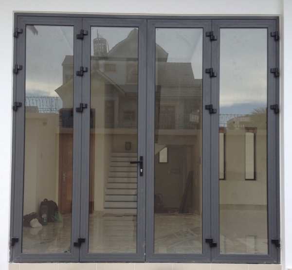 Những điều bạn nên biết về cửa nhôm lùa 4 cánh
