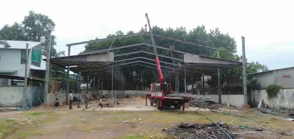 Nhà khung thép tiền chế