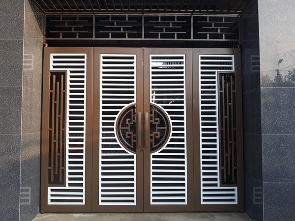 cửa sắt