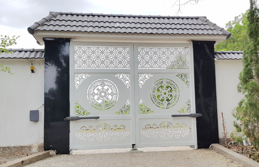 cửa sắt