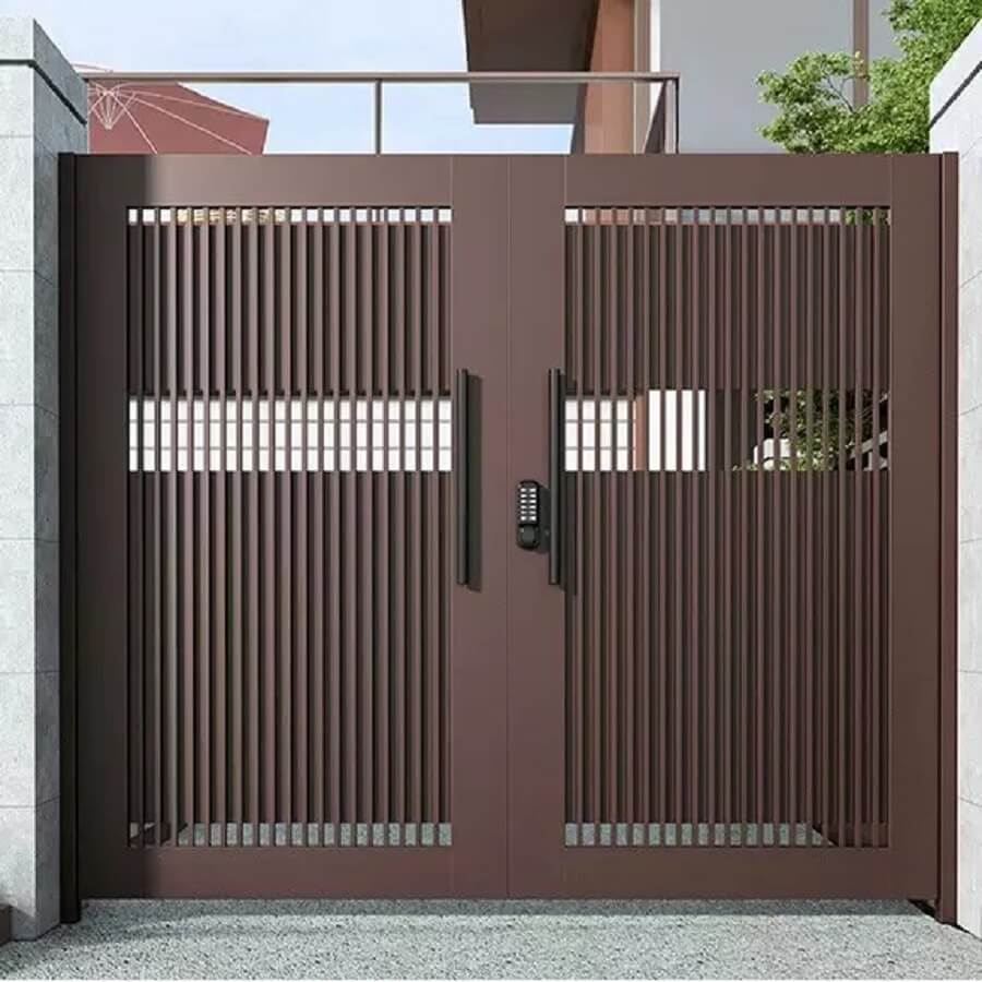 Cửa sắt giá rẻ Long An