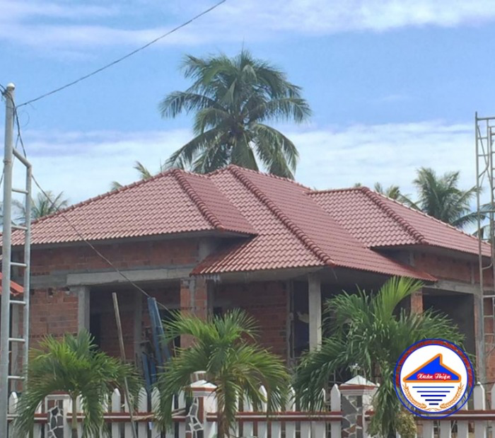 thi công mái ngói giá rẻ tphcm
