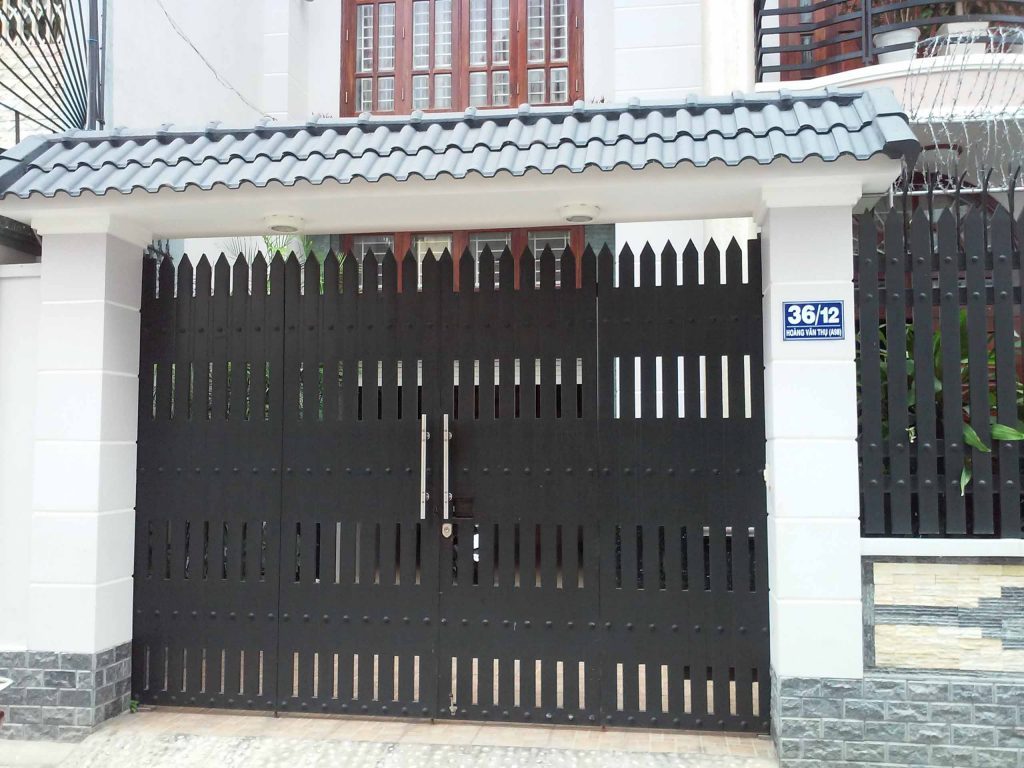 cửa cổng sắt cnc